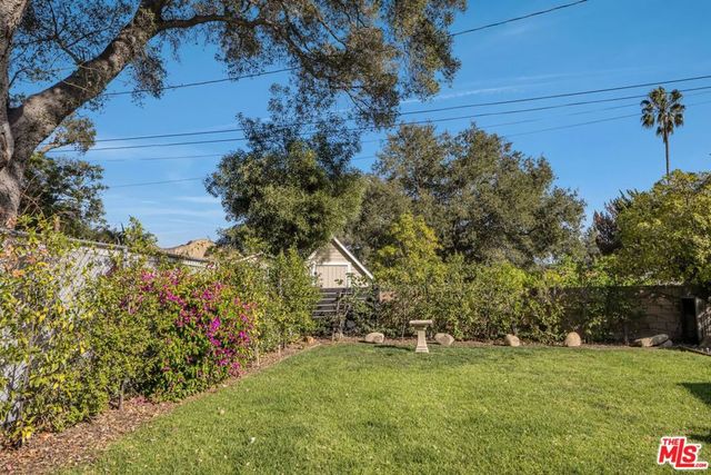 1009 Holly Road, Santa Paula, CA 93060