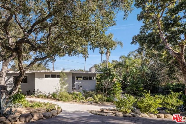 1009 Holly Road, Santa Paula, CA 93060