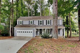 350 Ivy Mill Court, Roswell, GA 30076