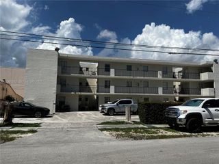 928 SW 30th Avenue 3, Miami, FL 33135