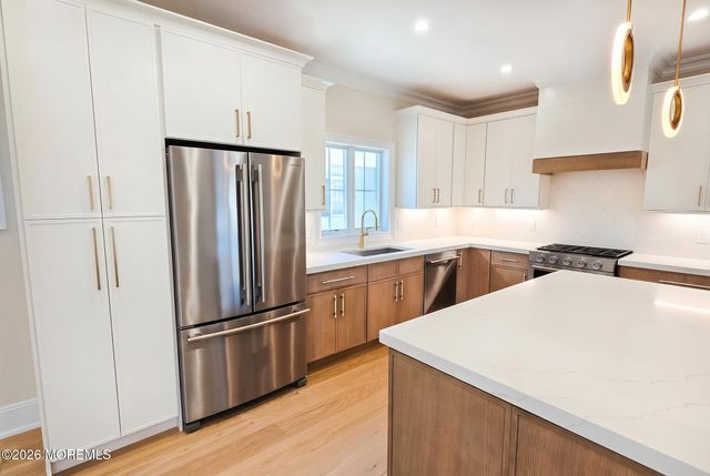100 Haddonfield Avenue A, Lavallette, NJ 08735