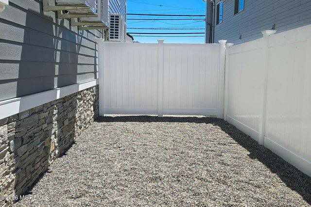 100 Haddonfield Avenue A, Lavallette, NJ 08735