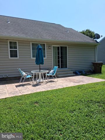 210 S LANDING DR, Milford, DE 19963