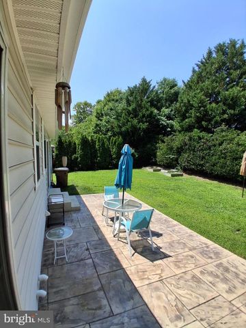 210 S LANDING DR, Milford, DE 19963