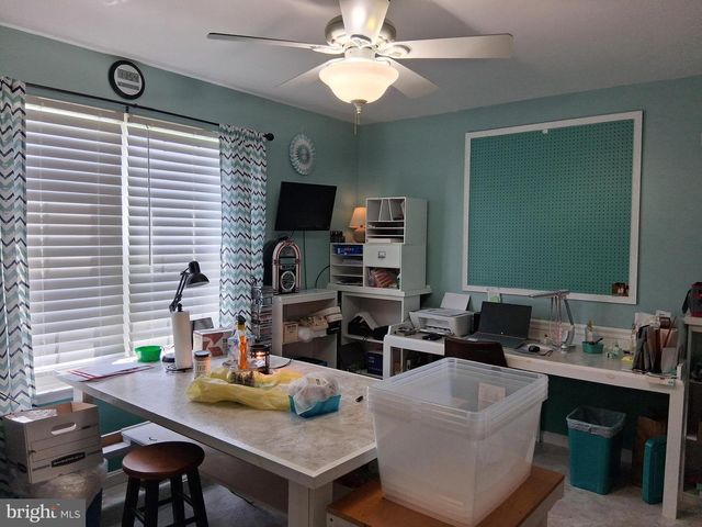 210 S LANDING DR, Milford, DE 19963