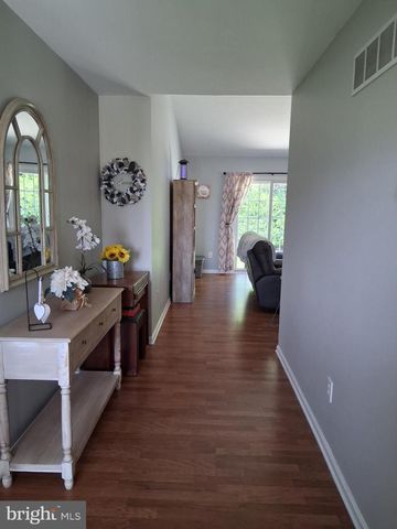 210 S LANDING DR, Milford, DE 19963