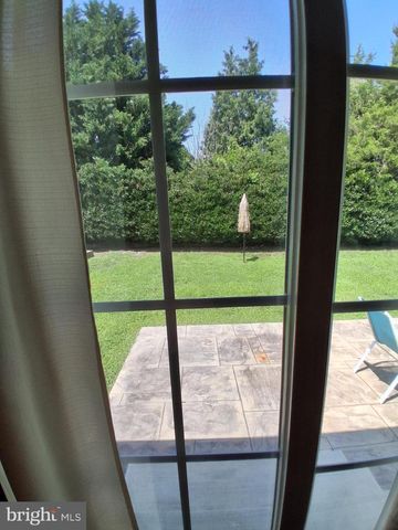 210 S LANDING DR, Milford, DE 19963