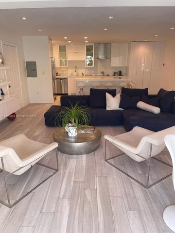 260 Sunrise Drive H, Key Biscayne, FL 33149