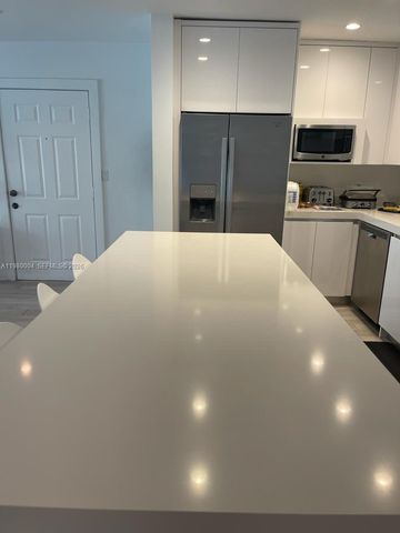 260 Sunrise Drive H, Key Biscayne, FL 33149