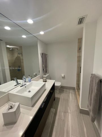 260 Sunrise Drive H, Key Biscayne, FL 33149