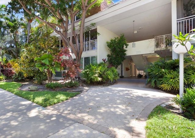 260 Sunrise Drive H, Key Biscayne, FL 33149