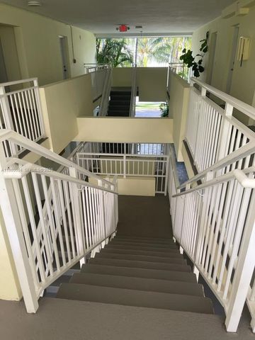 260 Sunrise Drive H, Key Biscayne, FL 33149