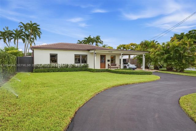 7510 SW 32nd Street, Miami, FL 33155