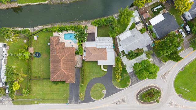 7510 SW 32nd Street, Miami, FL 33155