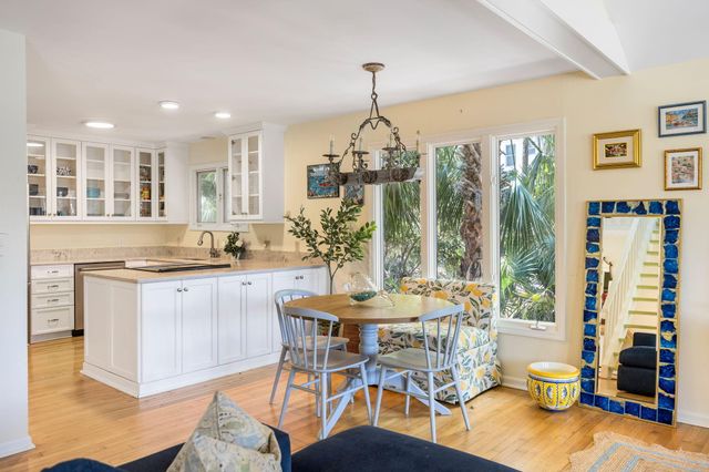 2526 Seabrook Island Road, Seabrook Island, SC 29455