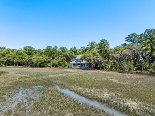 2526 Seabrook Island Road, Seabrook Island, SC 29455