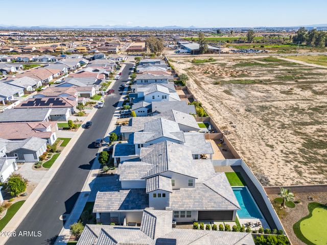 17245 W MIDDLEBURY Street, Surprise, AZ 85388