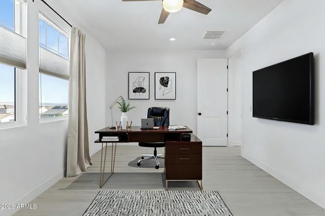 17245 W MIDDLEBURY Street, Surprise, AZ 85388