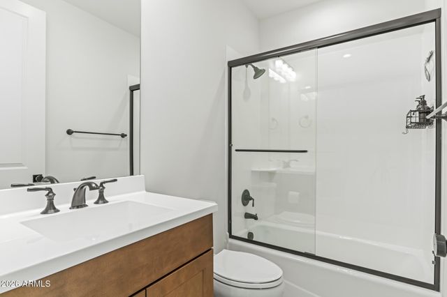 17245 W MIDDLEBURY Street, Surprise, AZ 85388