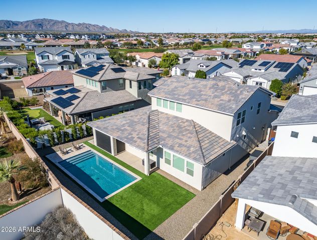 17245 W MIDDLEBURY Street, Surprise, AZ 85388