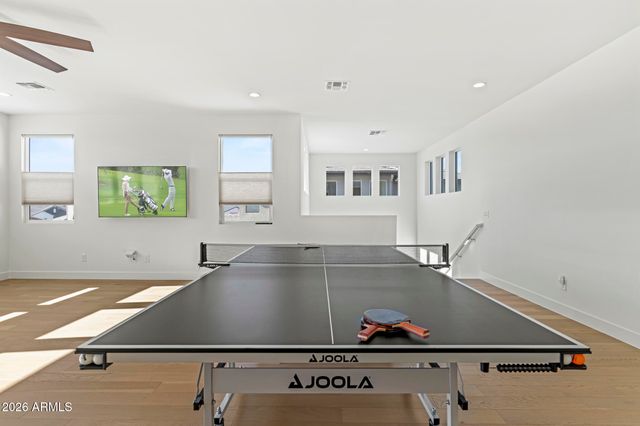 17245 W MIDDLEBURY Street, Surprise, AZ 85388