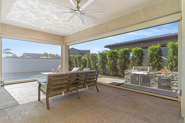 17245 W MIDDLEBURY Street, Surprise, AZ 85388