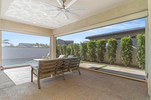 17245 W MIDDLEBURY Street, Surprise, AZ 85388