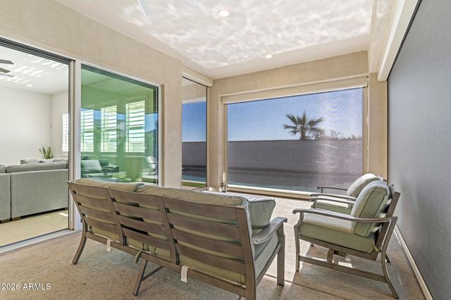 17245 W MIDDLEBURY Street, Surprise, AZ 85388