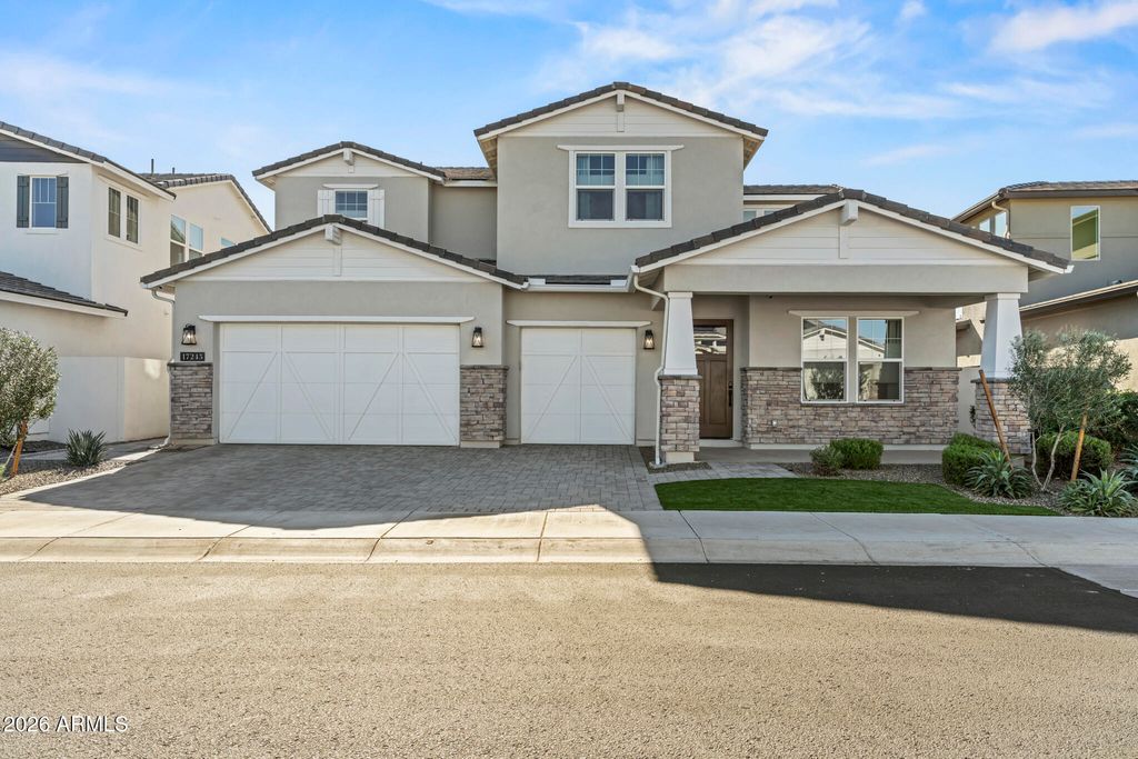 17245 W MIDDLEBURY Street, Surprise, AZ 85388