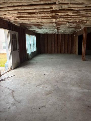 6508 Waterford SW Street, Atlanta, GA 30331