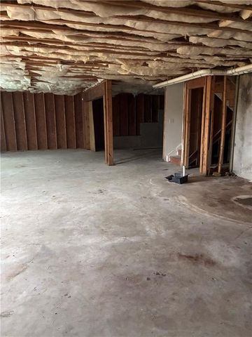 6508 Waterford SW Street, Atlanta, GA 30331