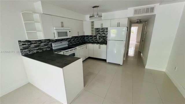 1120 102nd st 7, Bay Harbor Islands, FL 33154