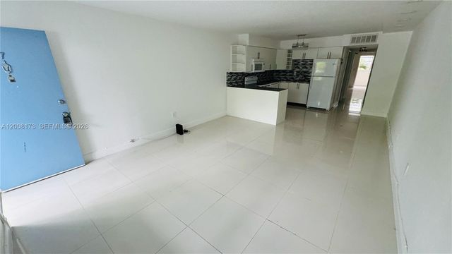 1120 102nd st 7, Bay Harbor Islands, FL 33154