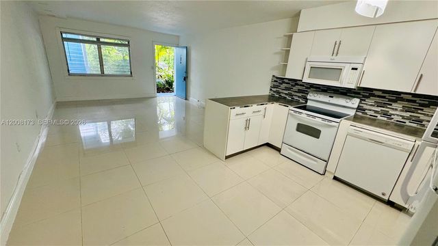 1120 102nd st 7, Bay Harbor Islands, FL 33154