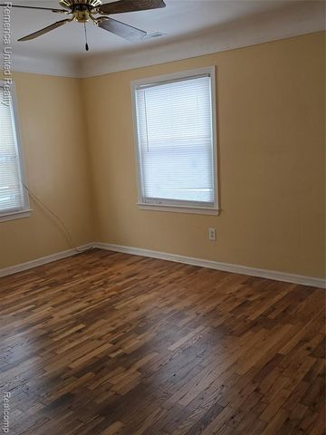 21541 Collingham Avenue, Farmington, MI 48336