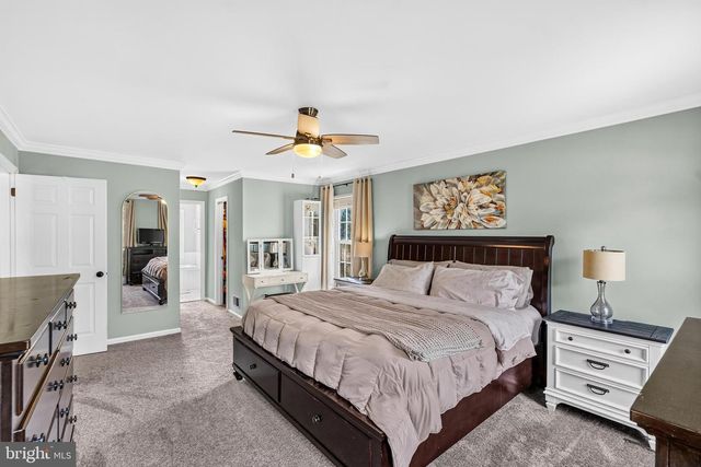 1110 COTSWOLD LN, West Chester, PA 19380