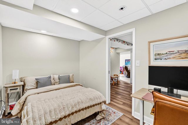 1110 COTSWOLD LN, West Chester, PA 19380