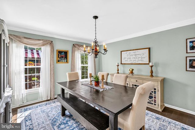 1110 COTSWOLD LN, West Chester, PA 19380