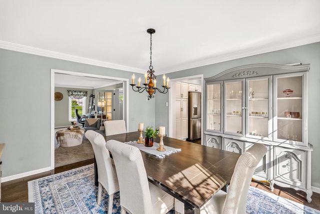 1110 COTSWOLD LN, West Chester, PA 19380