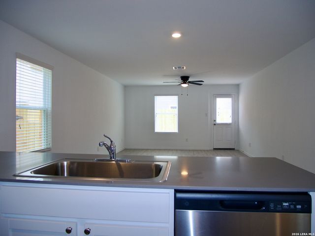 7627 Chancery Gate, San Antonio, TX 78253