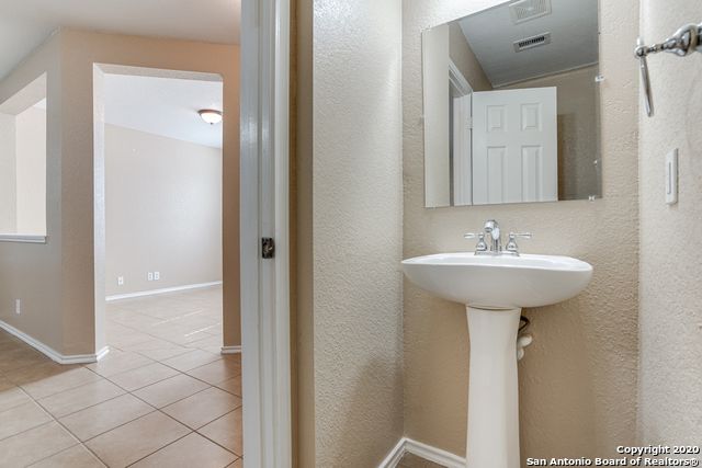 7522 CEDAR FARM, San Antonio, TX 78239