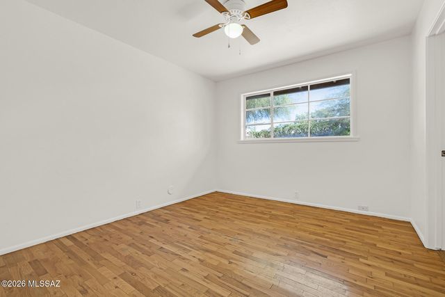 2758 N Warren Avenue, Tucson, AZ 85719