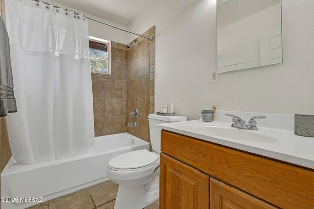 2758 N Warren Avenue, Tucson, AZ 85719