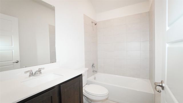 871 Philadelphia Street, Fate, TX 75189