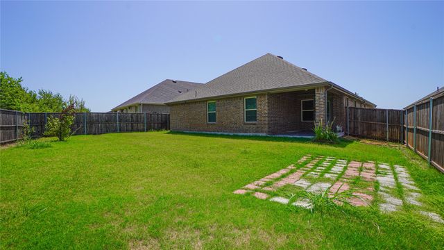 871 Philadelphia Street, Fate, TX 75189