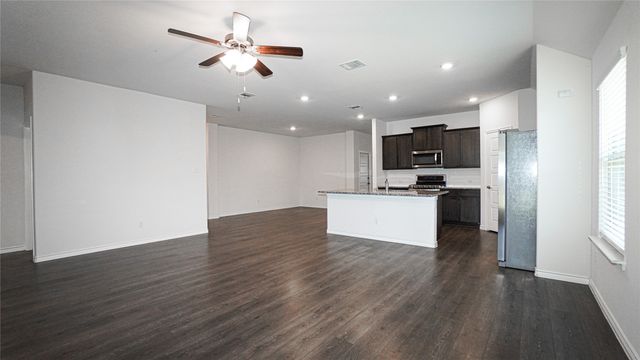 871 Philadelphia Street, Fate, TX 75189