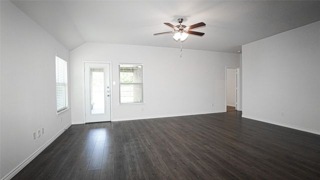 871 Philadelphia Street, Fate, TX 75189