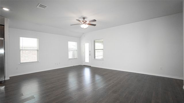 871 Philadelphia Street, Fate, TX 75189