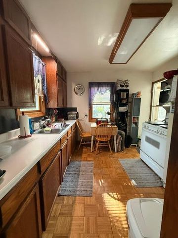 6828 Upton Avenue S, Richfield, MN 55423