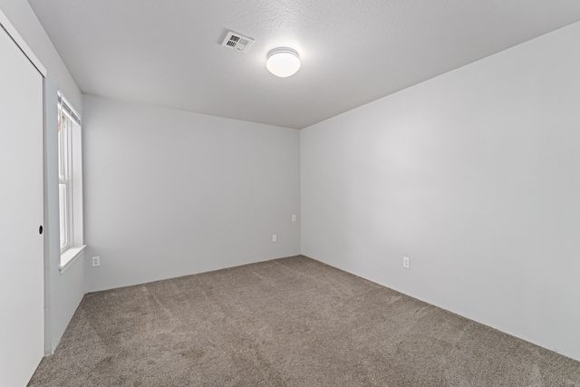 468 Merlee Circle, Eagle Point, OR 97524